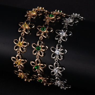 Kaze Five-Petal Clover Bracelet | S925 Silver Cubic Zirconia Lucky Bracelet