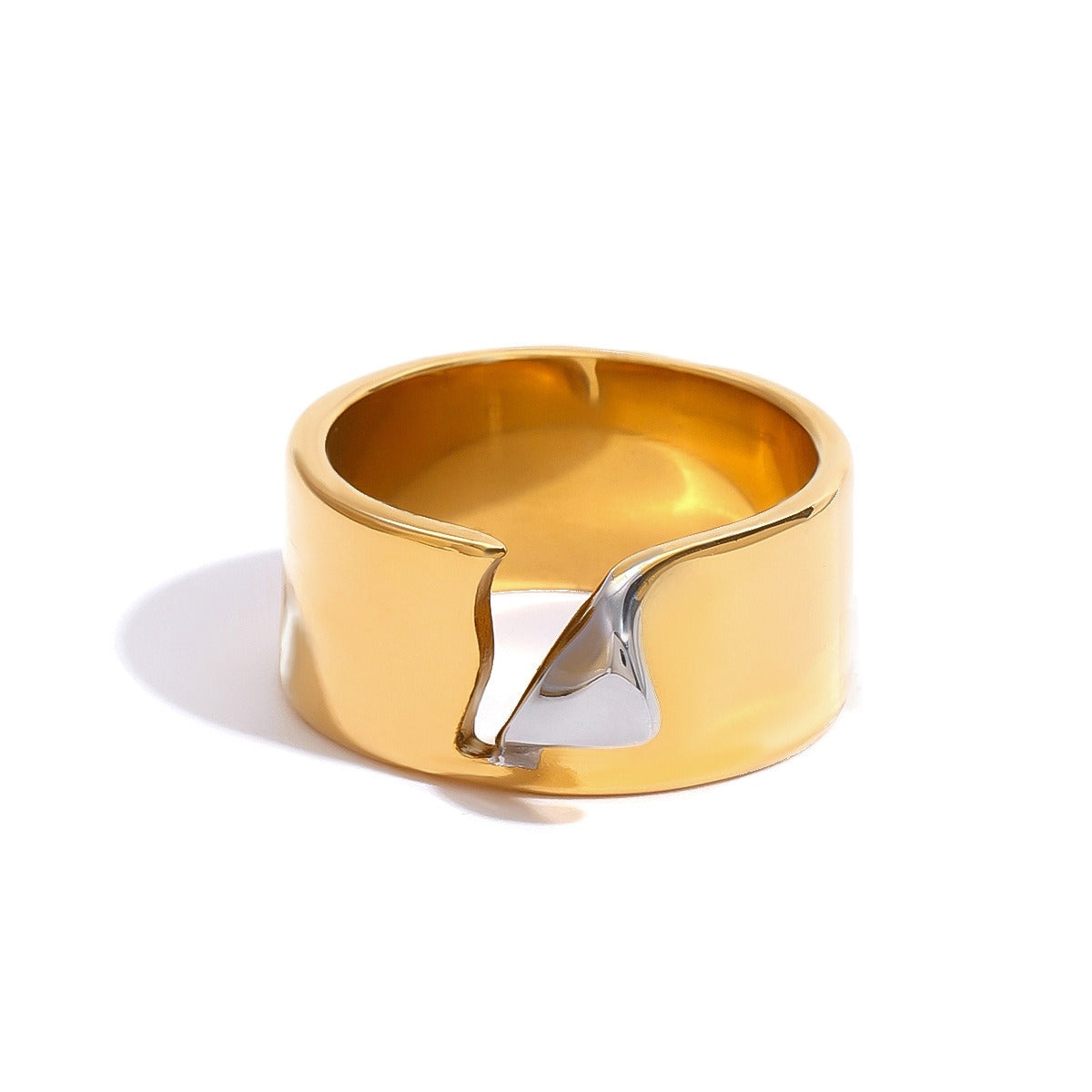 Kaze Tear-Effect Gold and Silver Ring | 18K Gold Avant-Garde Ring in Sizes 6–8 US
