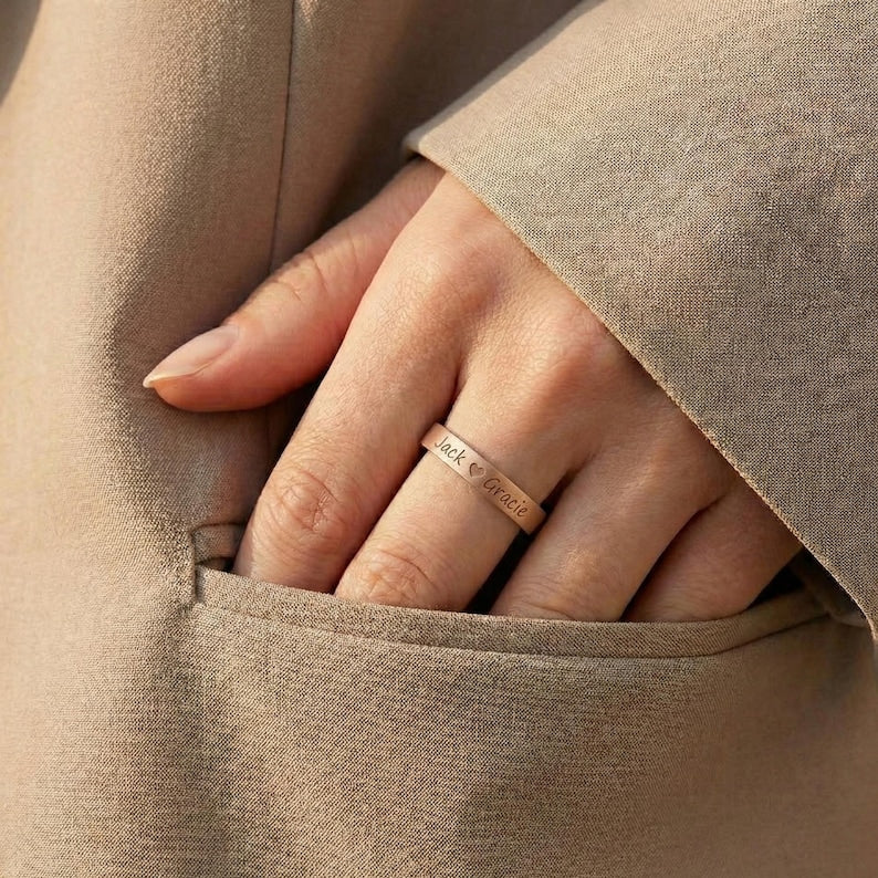 Kaze Customized Smooth Name Engraving Ring | Personalised Band Ring in Silver, Gold &amp; Rose Gold