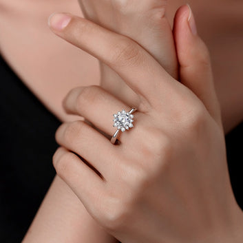 Kaze S925 Sunflower Diamond Zircon Moissanite Ring | Sterling Silver Floral Ring Sizes 5–9 US