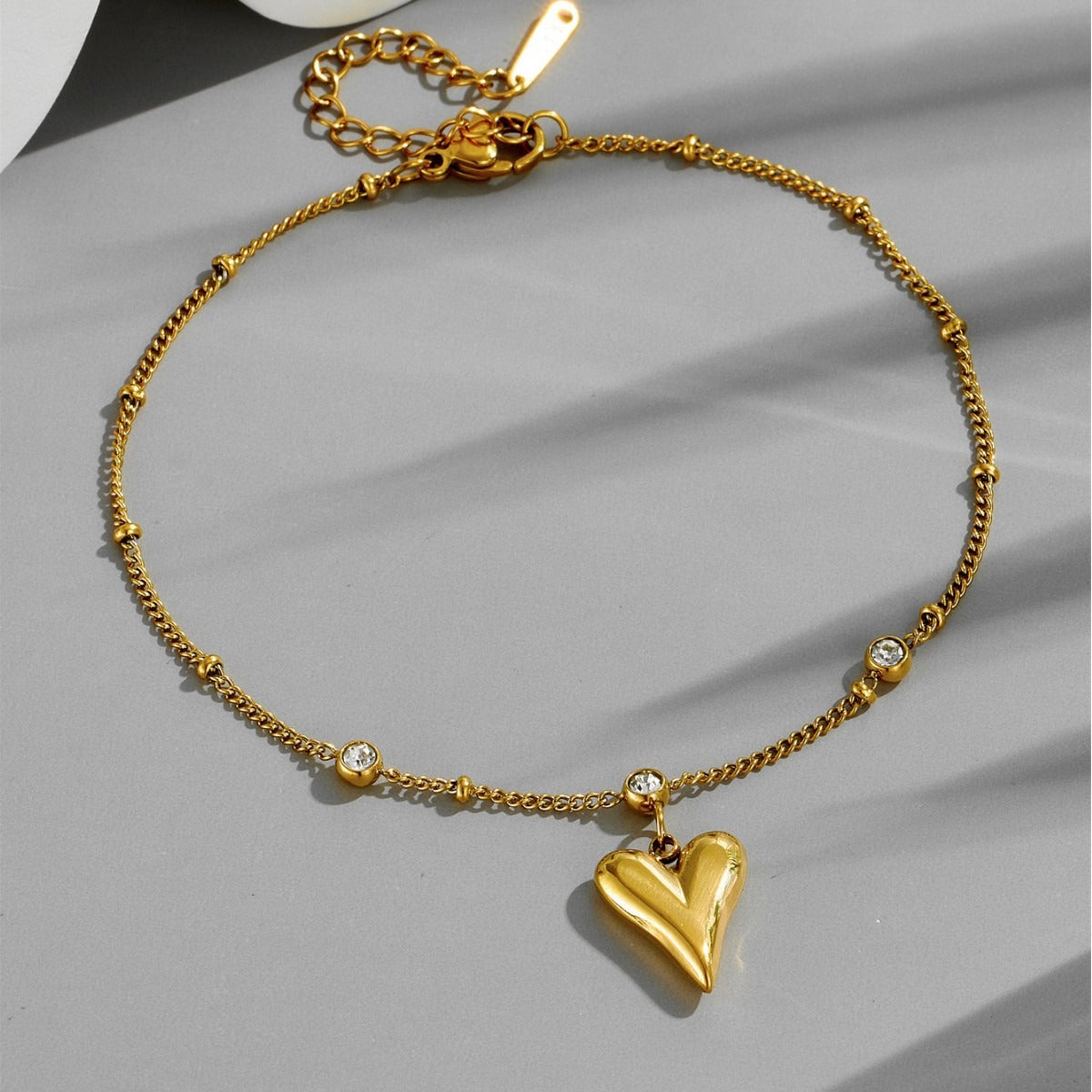Kaze Zircon Heart Forest Peach Heart Anklet | Sparkling Nature-Inspired Anklet &amp; Bracelet