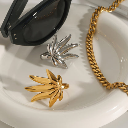 Kaze 18K Gold Maple Leaf Titanium Adjustable Ring | Nature-Inspired Ring in Ring A &amp; Ring B