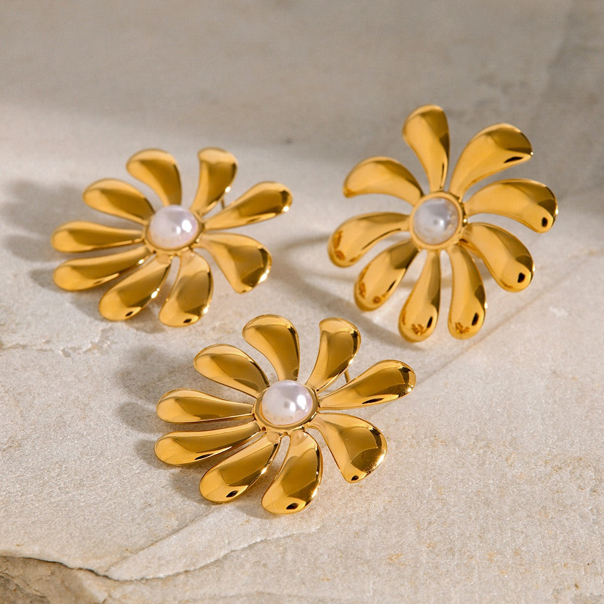Kaze Retro Feather Diamond Earring and Ring Set | 18K Gold Vintage-Inspired Jewellery Set