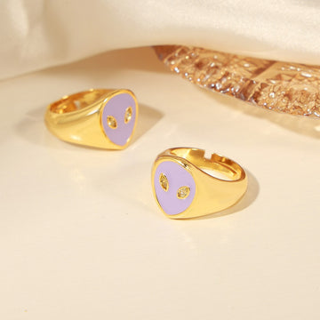 18K Gold Fashionable Simple Alien Design Versatile Ring with Zircon Accents