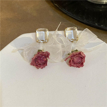 Kaze Oriental Real Dried Flower Earrings | Botanical Resin Preserved Flower Earrings in Pink Pink