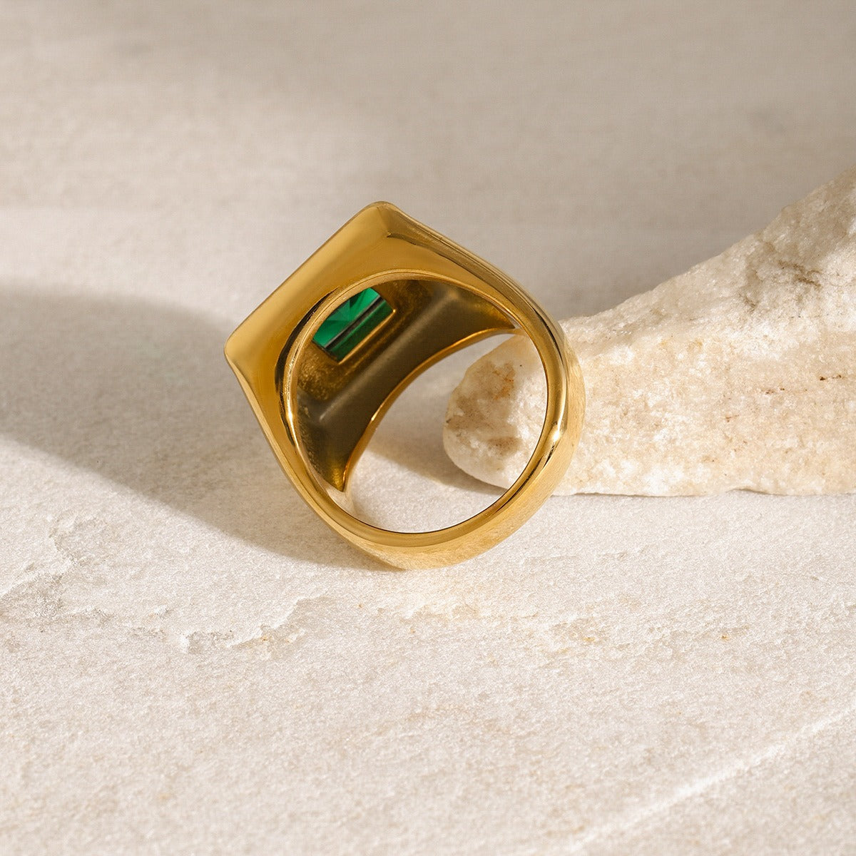 Kaze Simple Elegant Square Gemstone Ring | 18K Gold Ring in White, Green &amp; Blue Size 7
