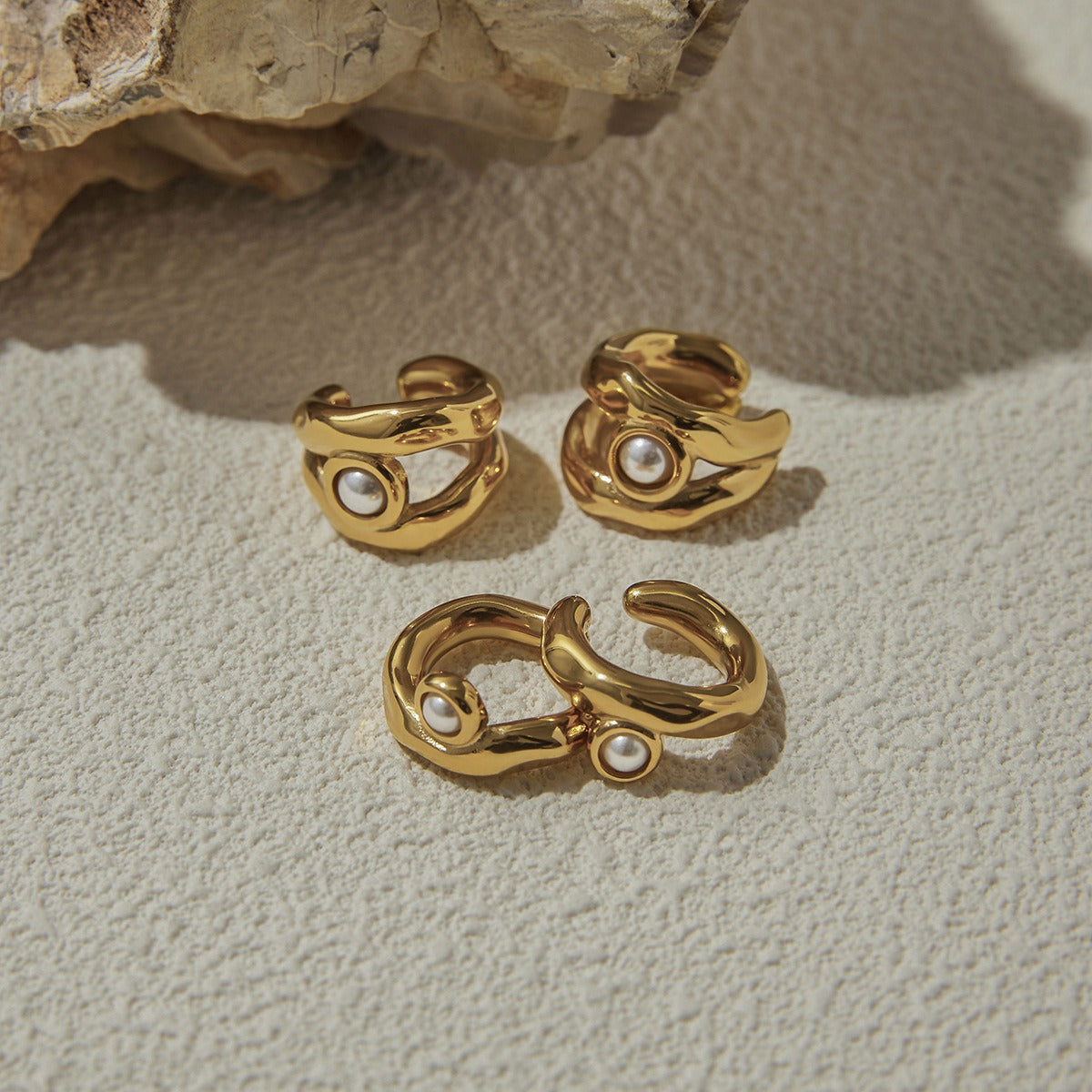 Kaze 18K Gold Geometric Hollow Pearl Earrings, Bracelet and Necklace Set | 7-Piece Contemporary Pearl Jewellery