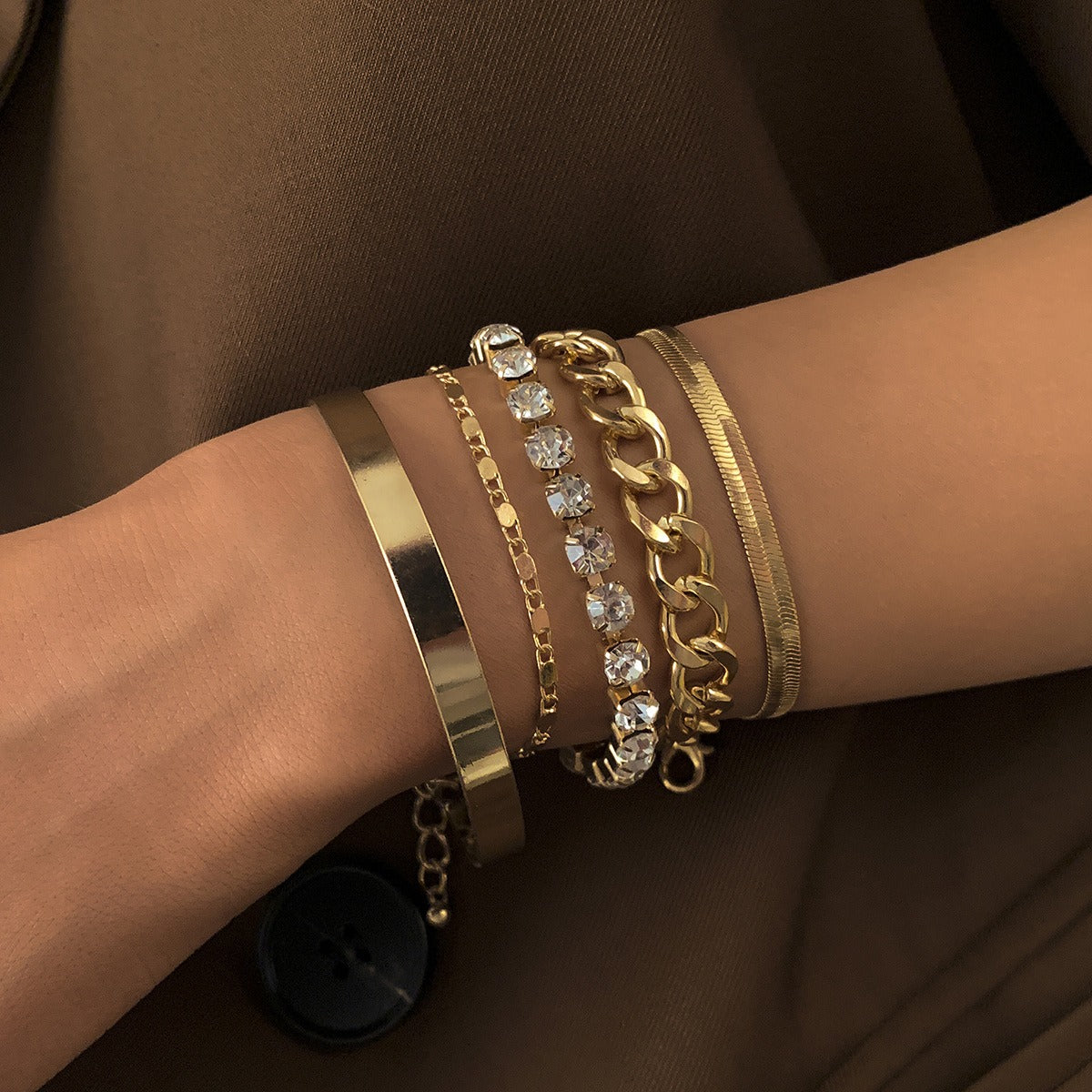 Kaze 18K Gold Retro Snake Bone Chain Diamond Bracelet | 18K Gold &amp; S925 Silver in Gold &amp; White