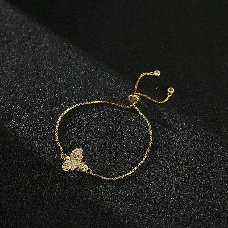 Kaze Silver-Plated Bee Bracelet | Geometric Nature-Inspired Bracelet for Women