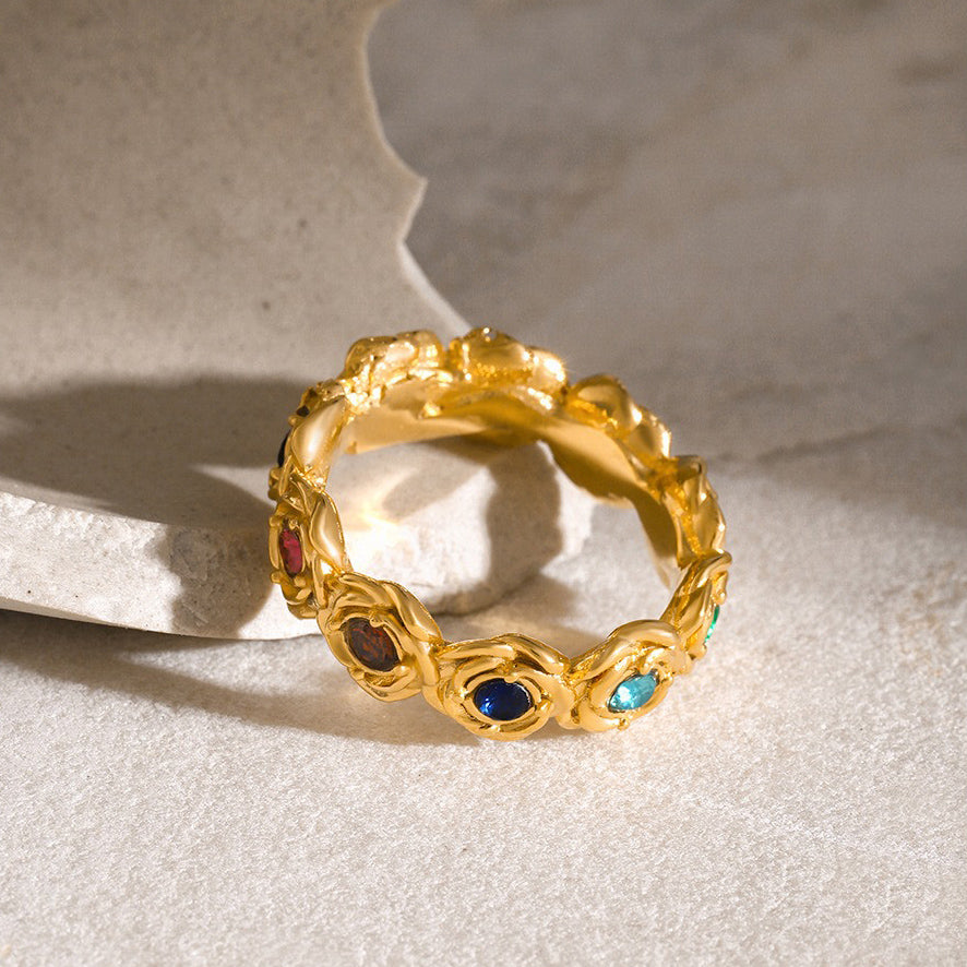 Kaze Retro Rose Round Gemstone Ring | 18K Gold Vintage Light Luxury Ring Size 7