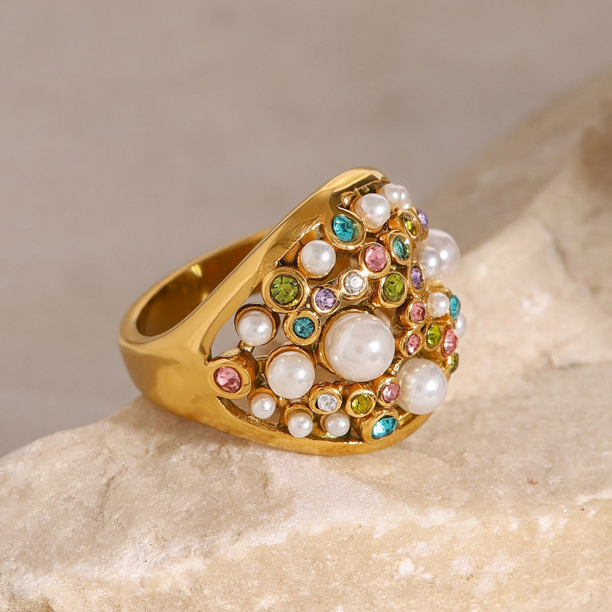 Kaze Classic Vintage Pearl and Diamond Ring | 18K Gold Retro Luxury Ring Size 7