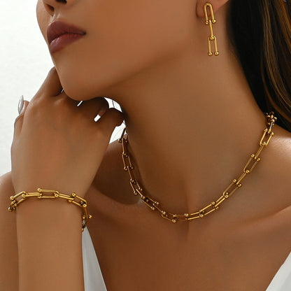 Kaze 18K Gold Horseshoe Chain Bracelet and Earrings Set | Lucky Horseshoe Jewellery in 5 Variants