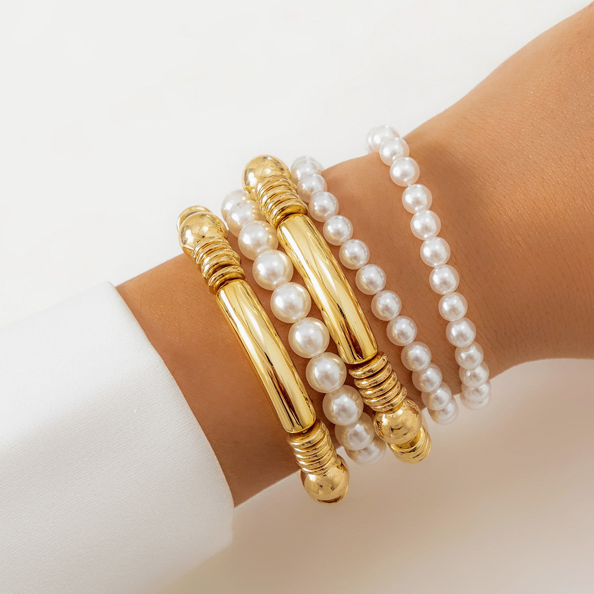 Kaze 18K Gold Bow Pearl Beaded Bracelet | Baroque Pearl Bracelet in 9 Style Variants