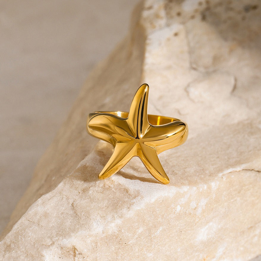 Kaze Starfish Design Beach Style Ring | 18K Gold Coastal Ring in Gold &amp; Silver Sizes 6–8