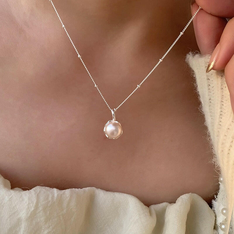 Kaze S925 Irregular Freshwater Pearl Clavicle Necklace | Adjustable Sterling Silver Pearl Necklace