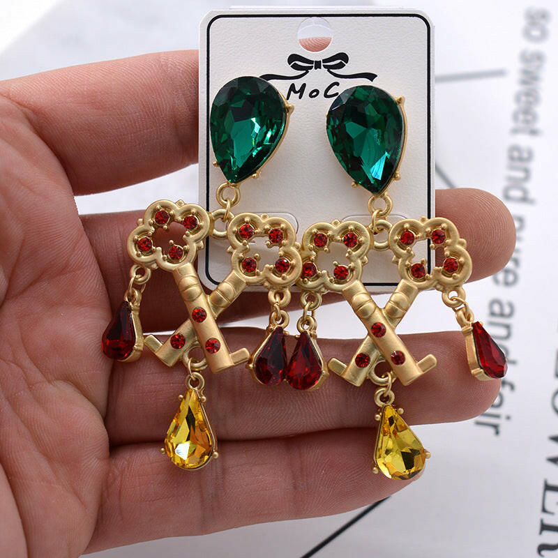 Kaze Water Drop Gold Earrings | Geometric Teardrop Gemstone Drop Earrings