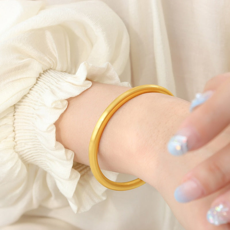 Kaze Classic Plain Ring Bracelet | 18K Gold Minimalist Adjustable Bracelet