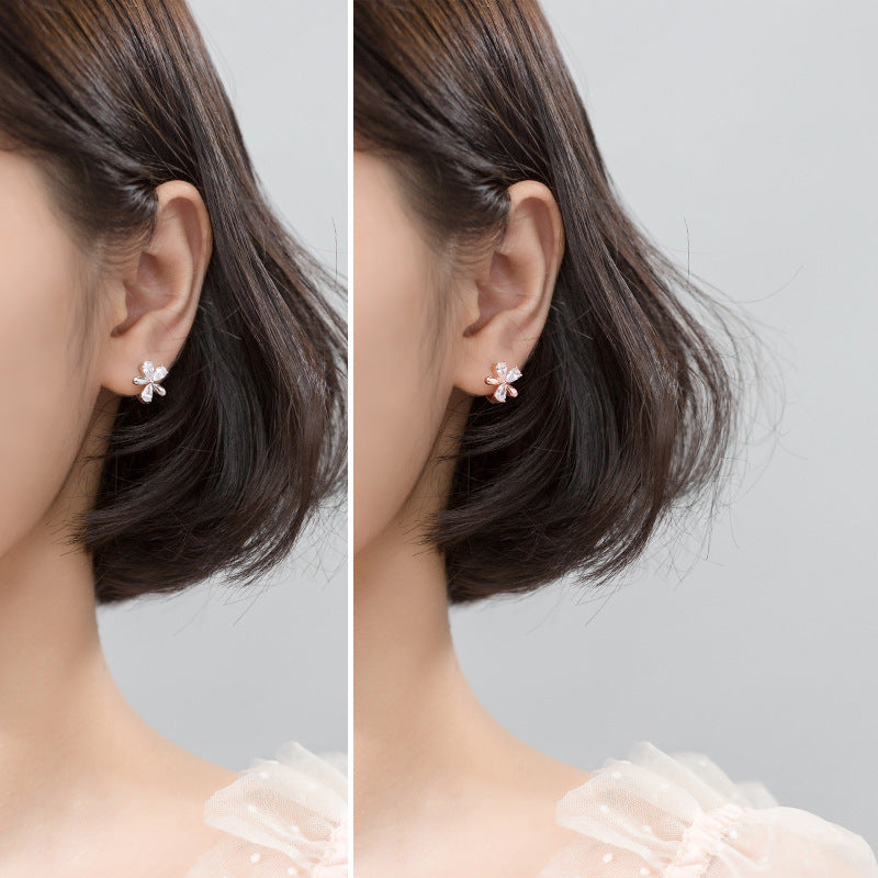 Kaze Five-Petal Sterling Silver Flower Earrings | Crystal-Set Botanical Stud Earrings in Silver &amp; Gold