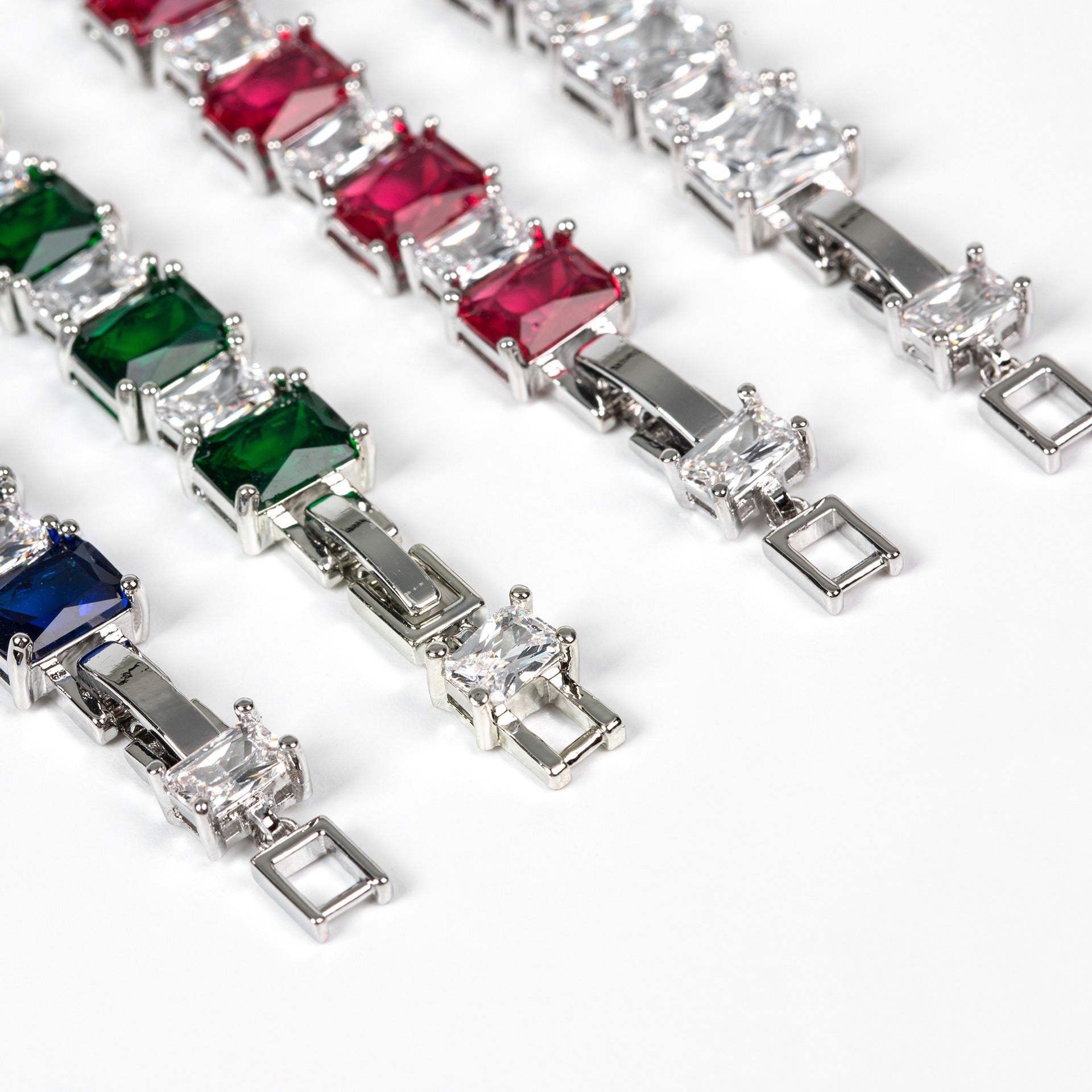 Kaze Square Micro-Pavé Zirconia Enamel Bracelet | Geometric Enamel Bracelet in 4 Colours