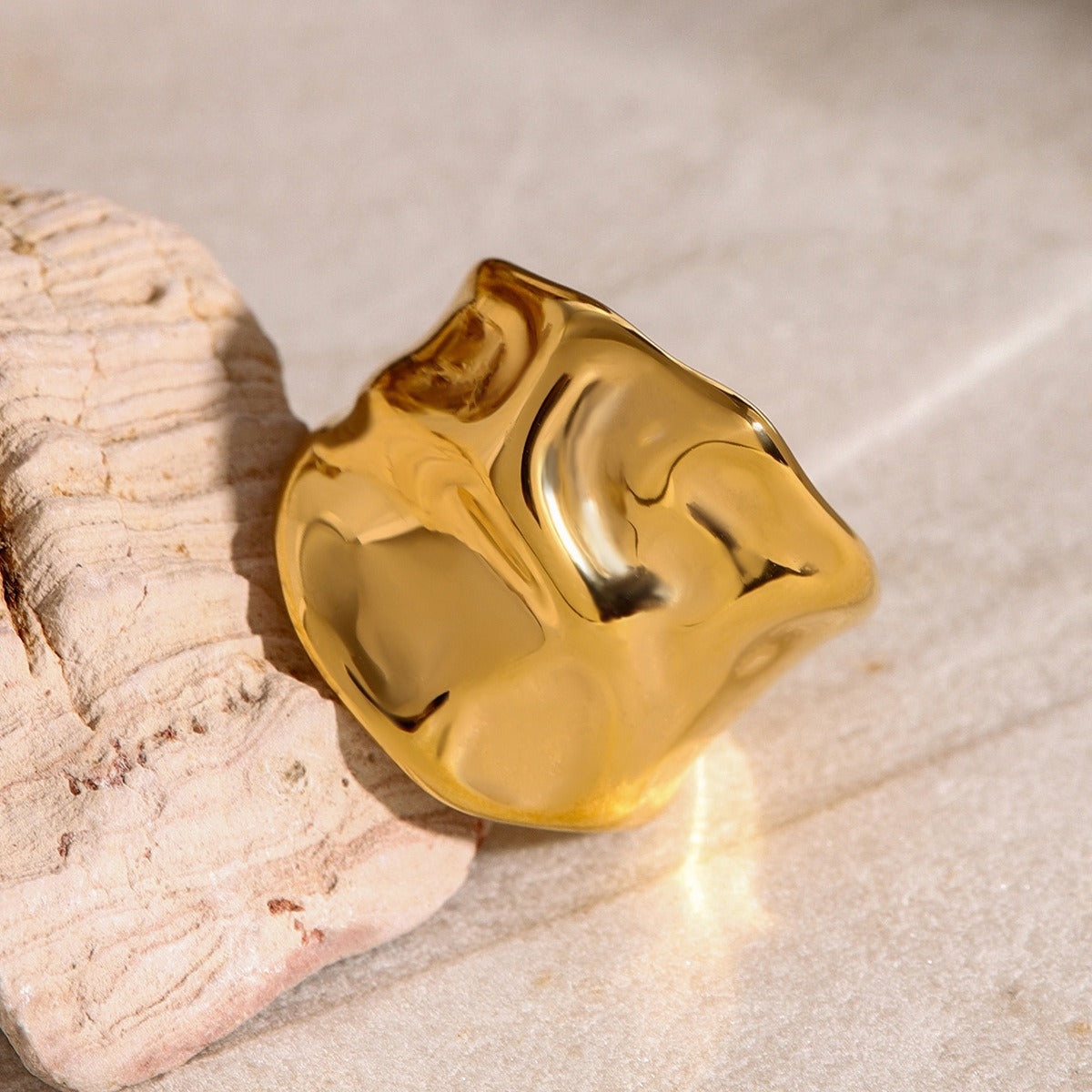 Kaze Adjustable Hammered Texture Ring | 18K Gold Artisan Finish Ring in Gold &amp; Silver