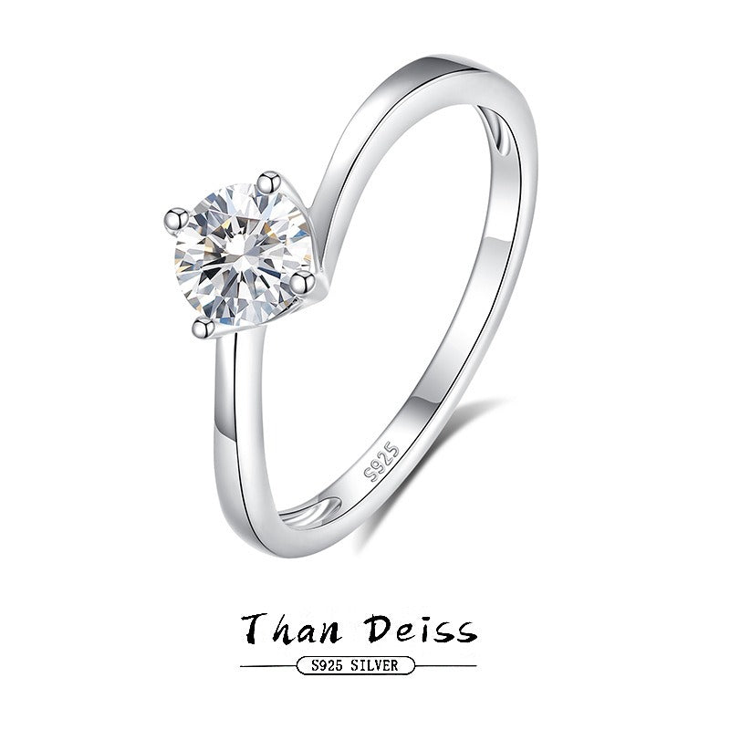 S925 Silver Four-Prong Moissanite Curved Ring