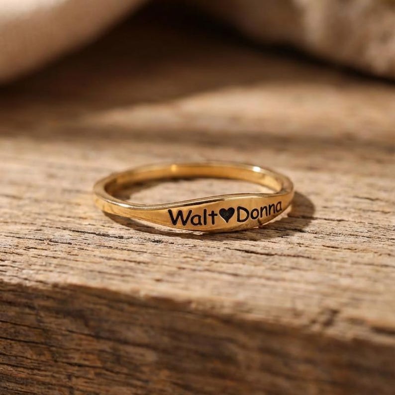 Kaze Custom Engraved Smooth Name Ring | Inside &amp; Outside Personalised Ring in Silver, Gold &amp; Rose Gold