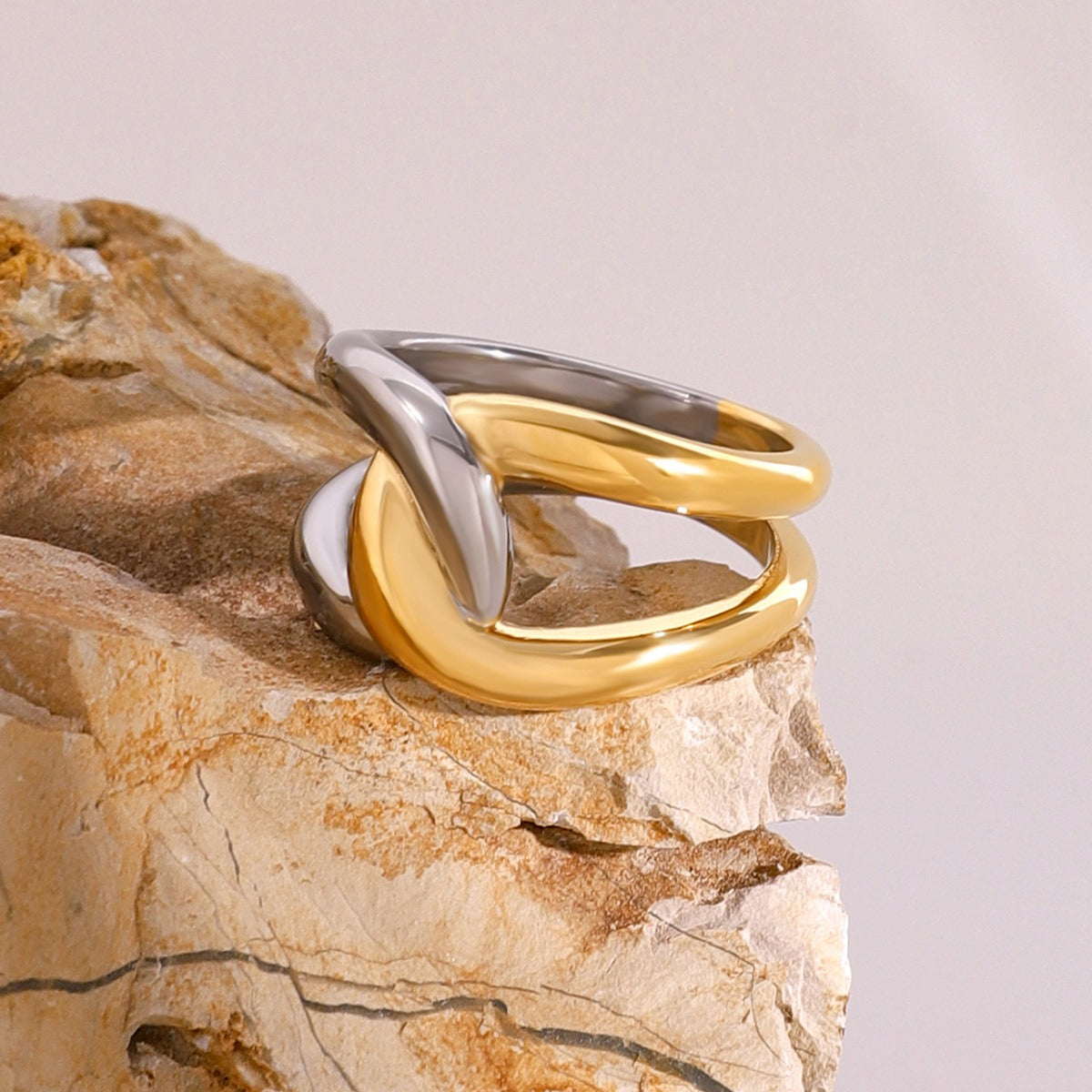 Kaze Gold and Silver Cross Ring | 18K Gold Two-Tone Statement Ring