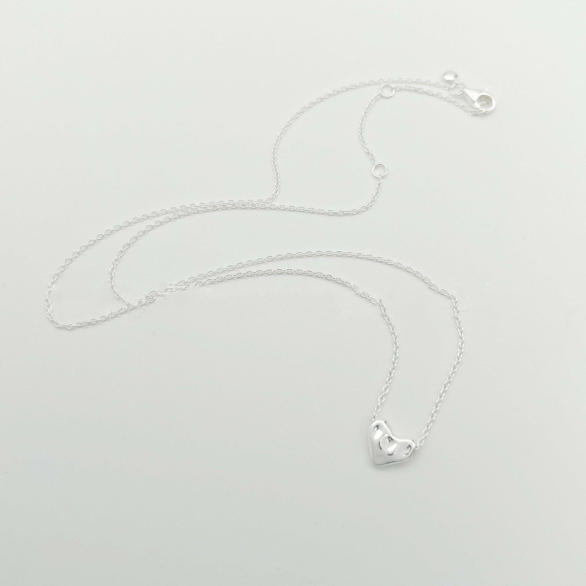 Kaze Flowing Heart-Shaped S925 Sterling Silver Necklace | Gold &amp; Silver Heart Pendant Plain Silver 925 Silver
