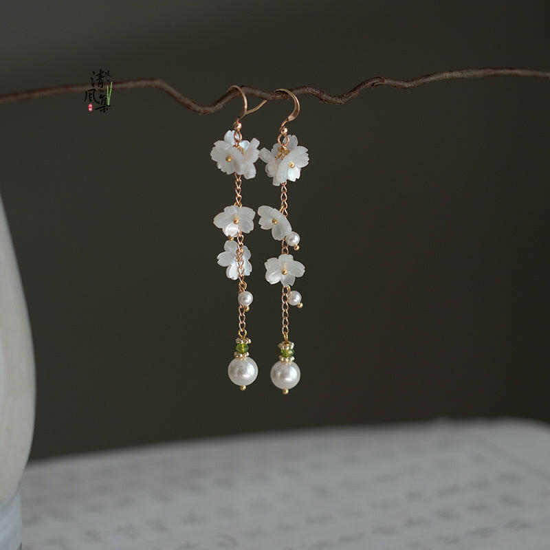 Kaze Cheongsam-Inspired Flower Tassel Earrings | Hydrangea Gold &amp; Silver Earrings in Hook &amp; Clip Styles White Hydrangea