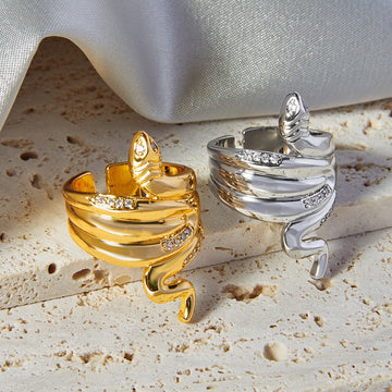 Kaze Dazzling Snake-Shaped Diamond Ring | 18K Gold Serpent Ring in Gold &amp; Silver Size 7