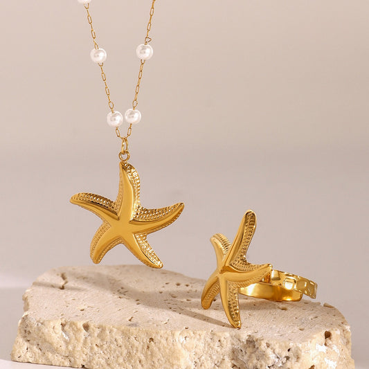 Kaze Starfish Pearl Necklace and Ring Set | 18K Gold Coastal Pearl Jewellery Set