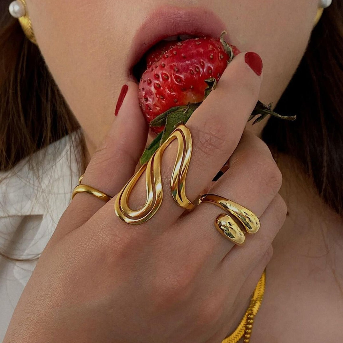 Kaze Luxury Modern Geometric Ring Collection | 18K Gold Ring in 9 Distinct Styles