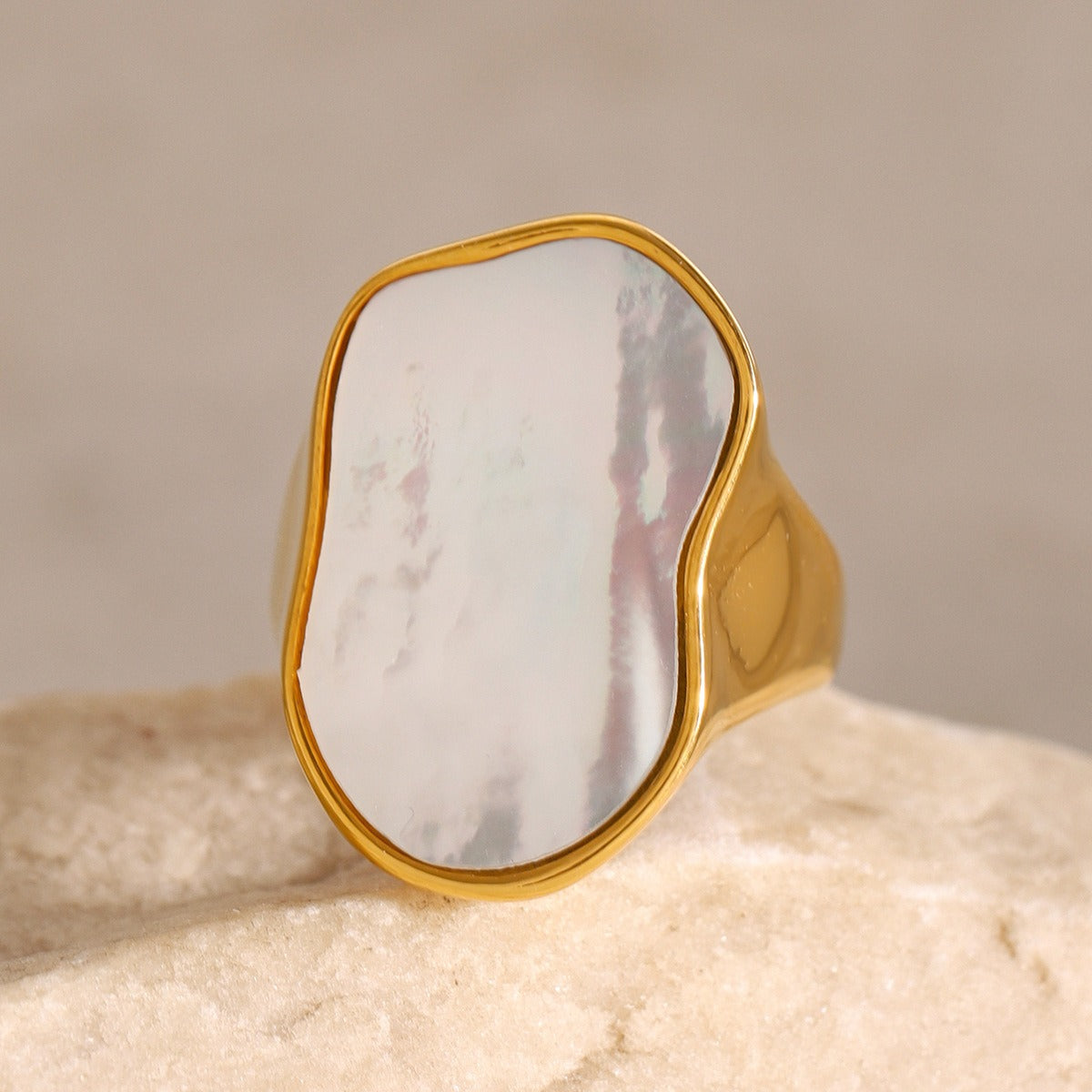 Kaze Geometric Gemstone High-End Open Ring | 18K Gold Luxury Statement Ring Size 7