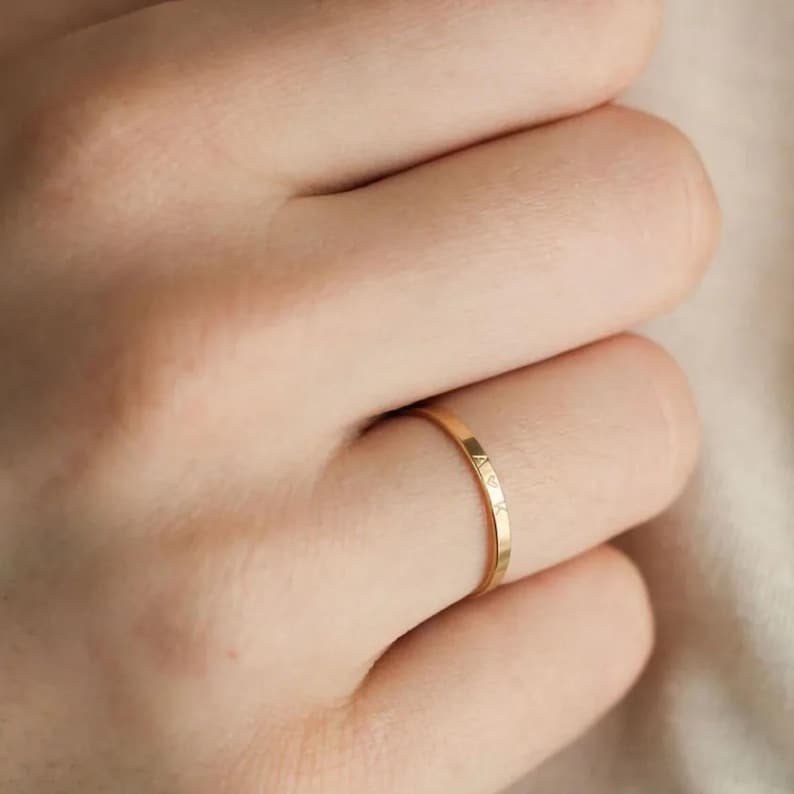 Kaze Customized Engraved Smooth Band Ring | Personalised Name Ring in Silver &amp; Gold Sizes 3–12 US