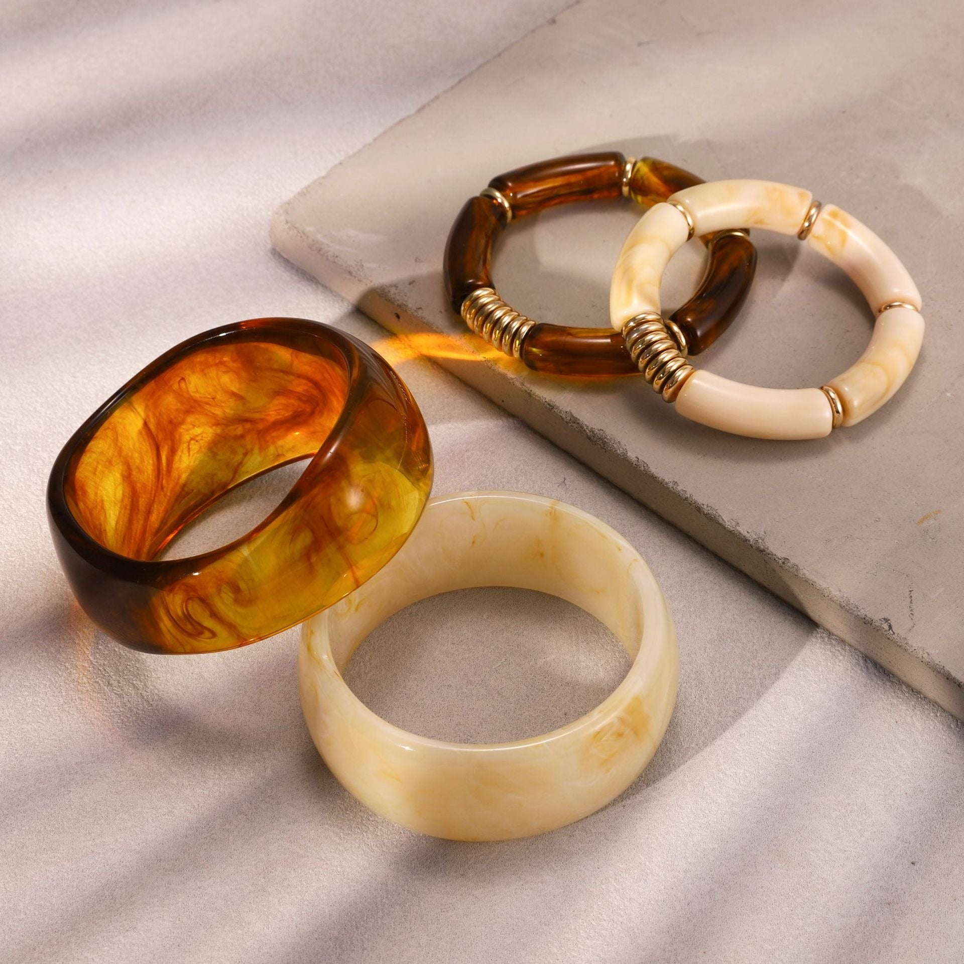 Kaze High-End Resin Bracelet | Light Luxury Resin Bangle in Jade White &amp; Amber