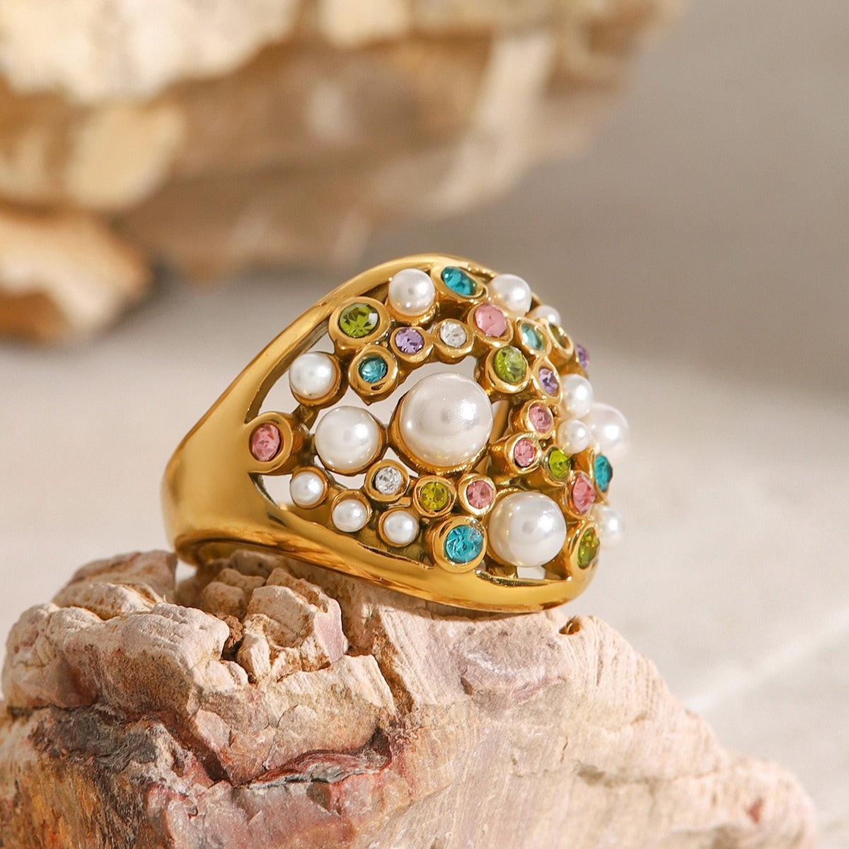 Kaze Classic Vintage Pearl and Diamond Ring | 18K Gold Retro Luxury Ring Size 7