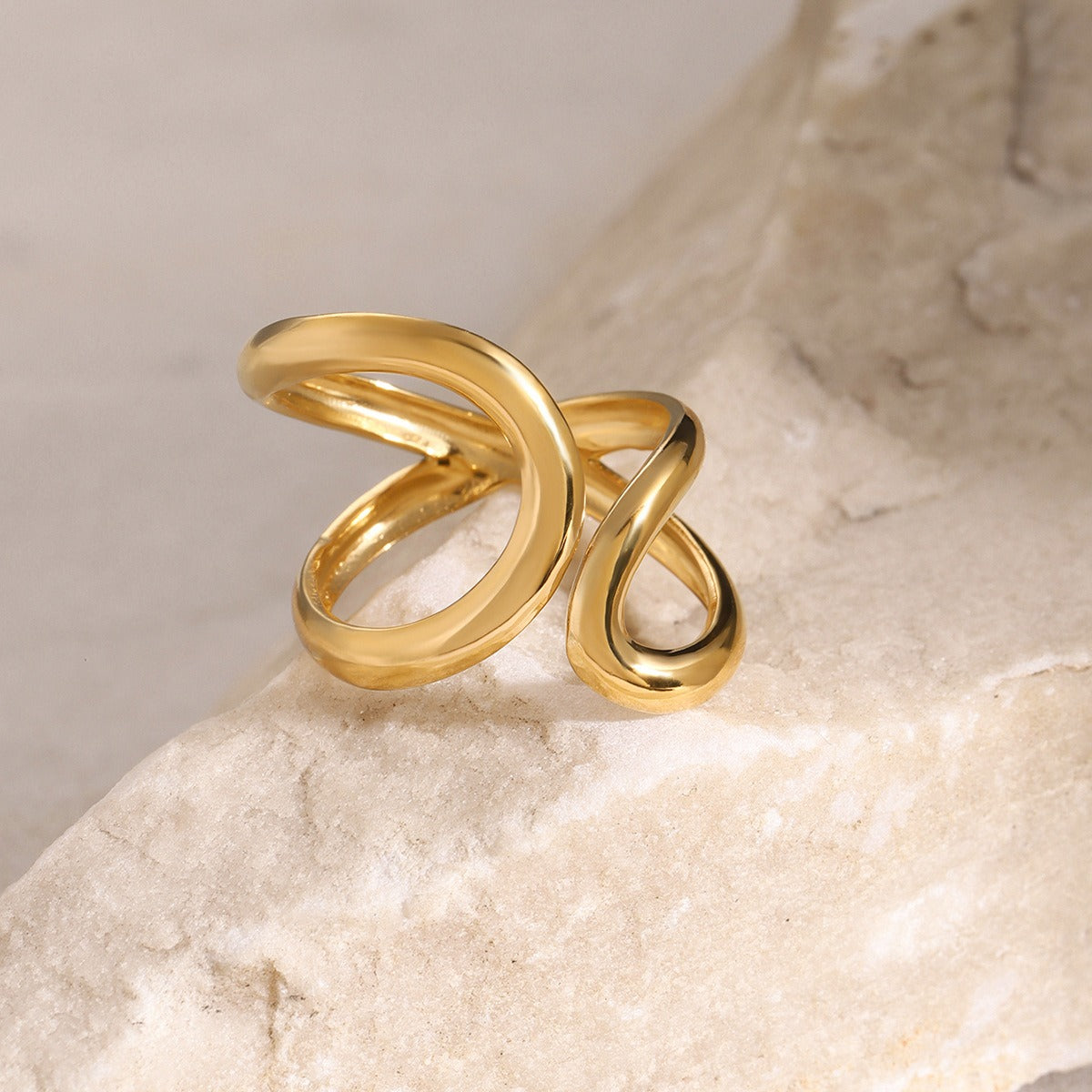 Kaze Unique Geometric Line Design Ring | 18K Gold Minimalist Adjustable Open Ring