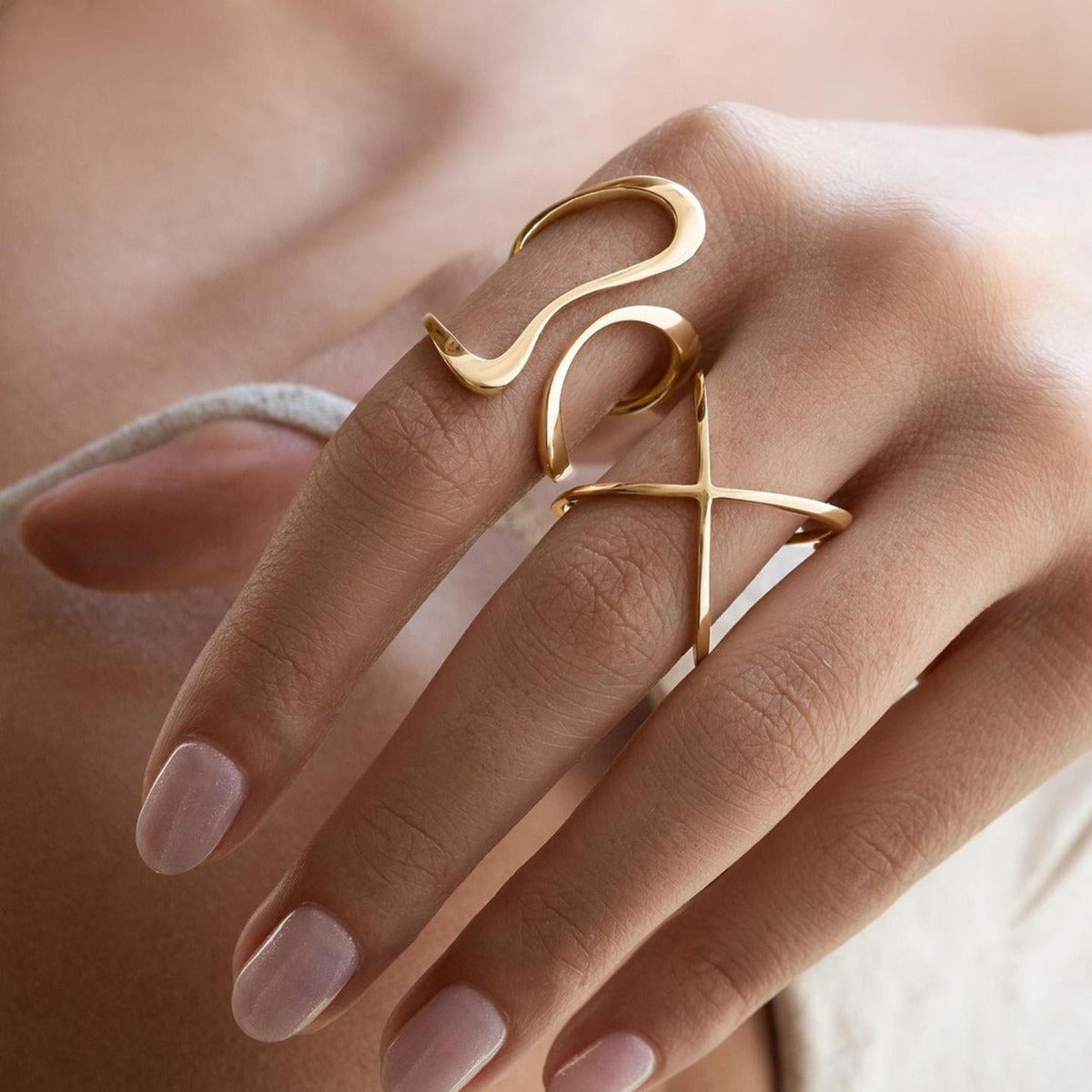 Kaze Trendy Unique Geometric Line Design Ring | 18K Gold Artistic Adjustable Ring