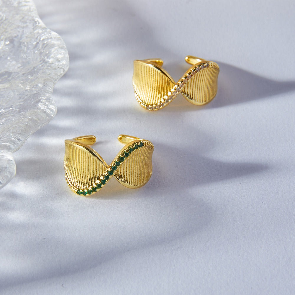 Kaze Simple Twisted Diamond Adjustable Ring | 18K Gold Stainless Steel Ring in White &amp; Green