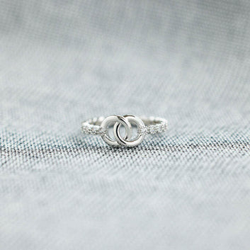 Kaze Double-Loop Geometric Platinum Ring | Adjustable Sculptural Silver Ring