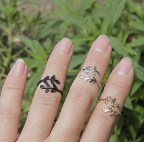 Kaze Adjustable Leaf Ring Set | Nature-Inspired Rings in Black, Gold &amp; Silver