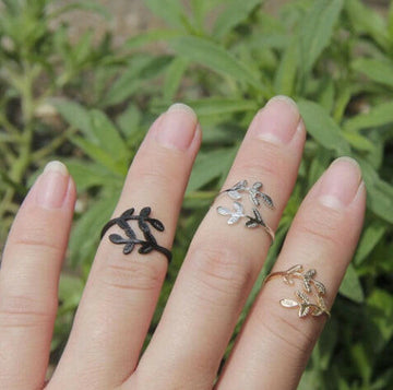 Kaze Adjustable Leaf Ring Set | Nature-Inspired Rings in Black, Gold &amp; Silver