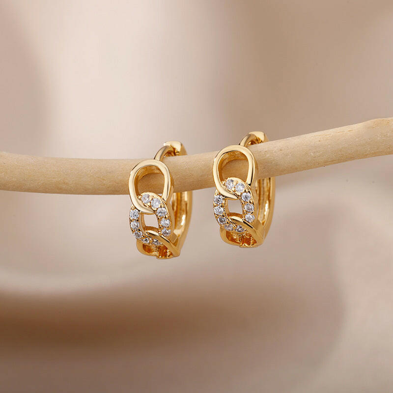 Kaze C-Shaped Heart Clip-On Ear Cuff Earrings | Non-Pierced Heart Ear Cuff in Gold &amp; Platinum Style 08