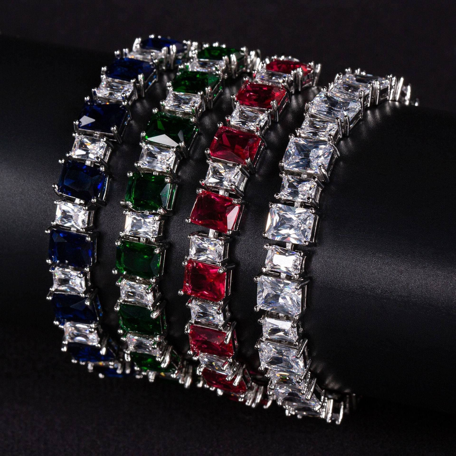 Kaze Square Micro-Pavé Zirconia Enamel Bracelet | Geometric Enamel Bracelet in 4 Colours