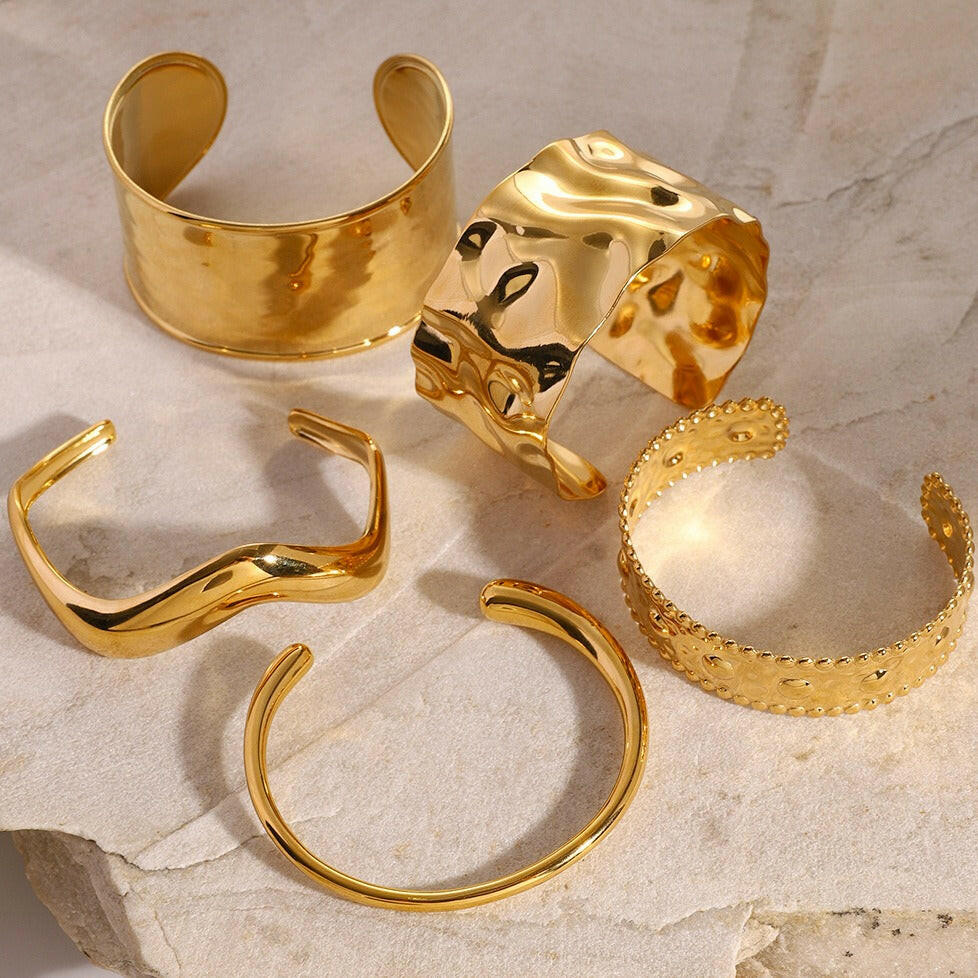 Kaze Wide Textured Gold Bracelet | 18K Gold-Plated Geometric Statement Bangle