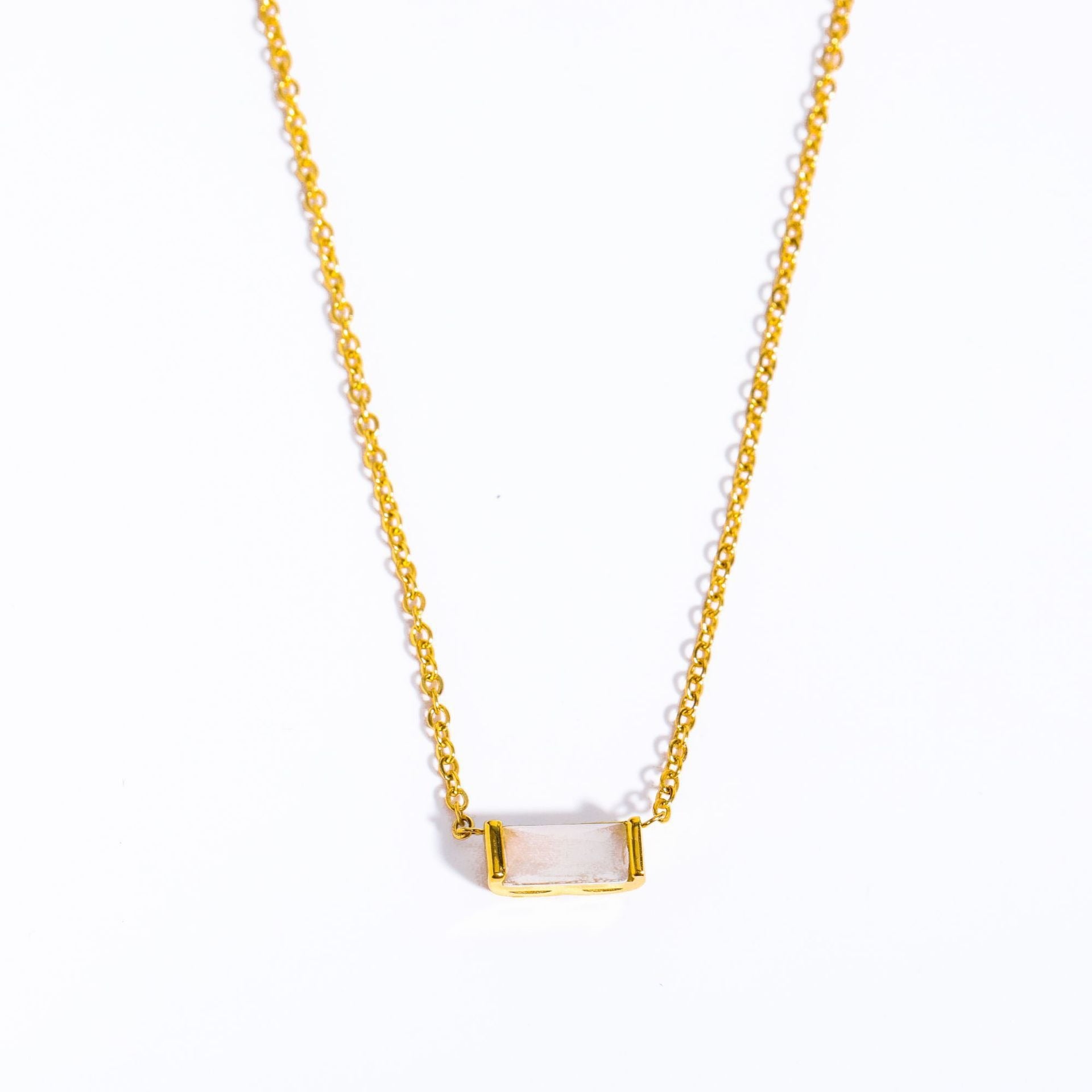 Kaze 18K Gold Vintage Pearl and Birthstone Bracelet | Sailor Clasp Luxury Bracelet