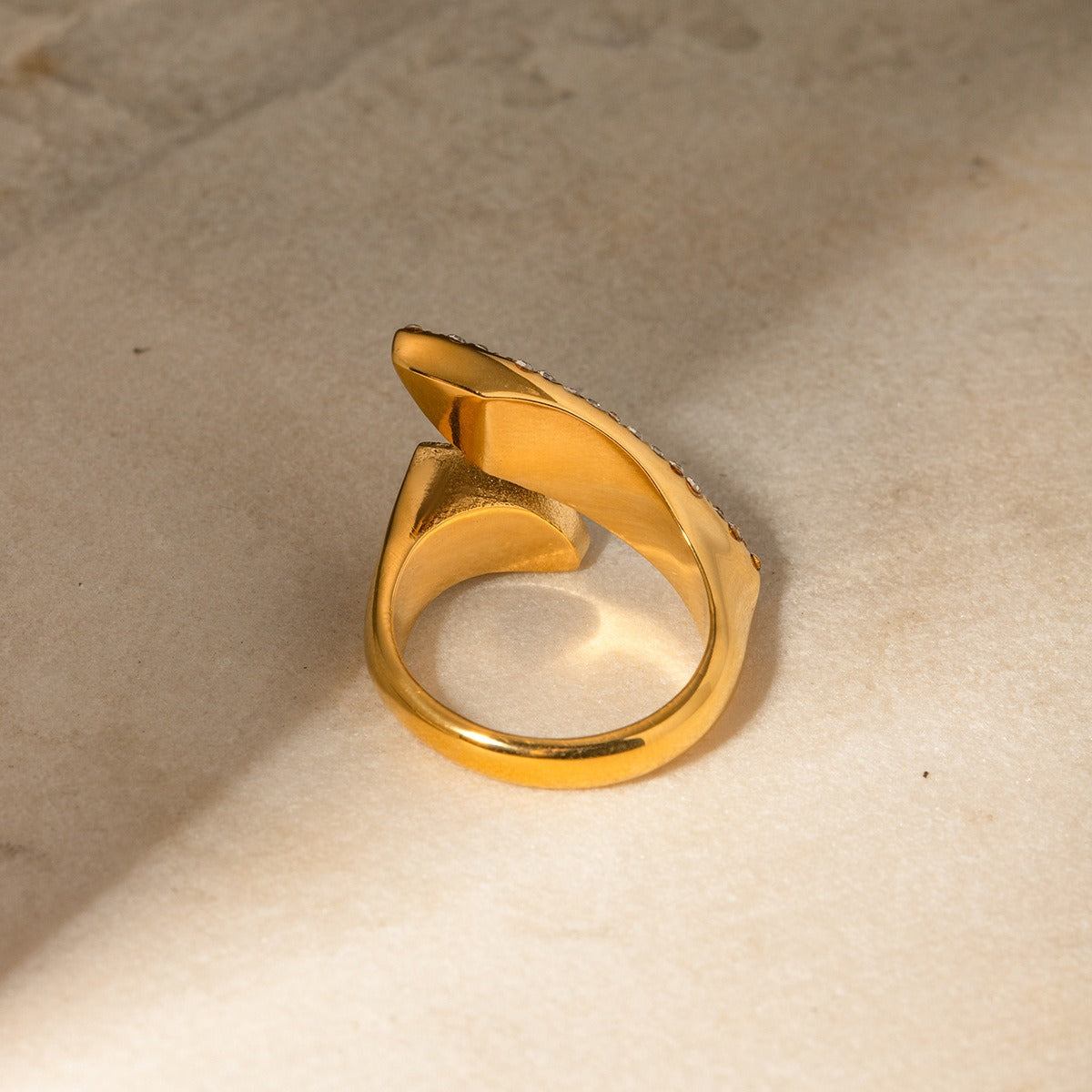 Kaze Dazzling Geometric Diamond Open Ring | 18K Gold Luxury Statement Ring