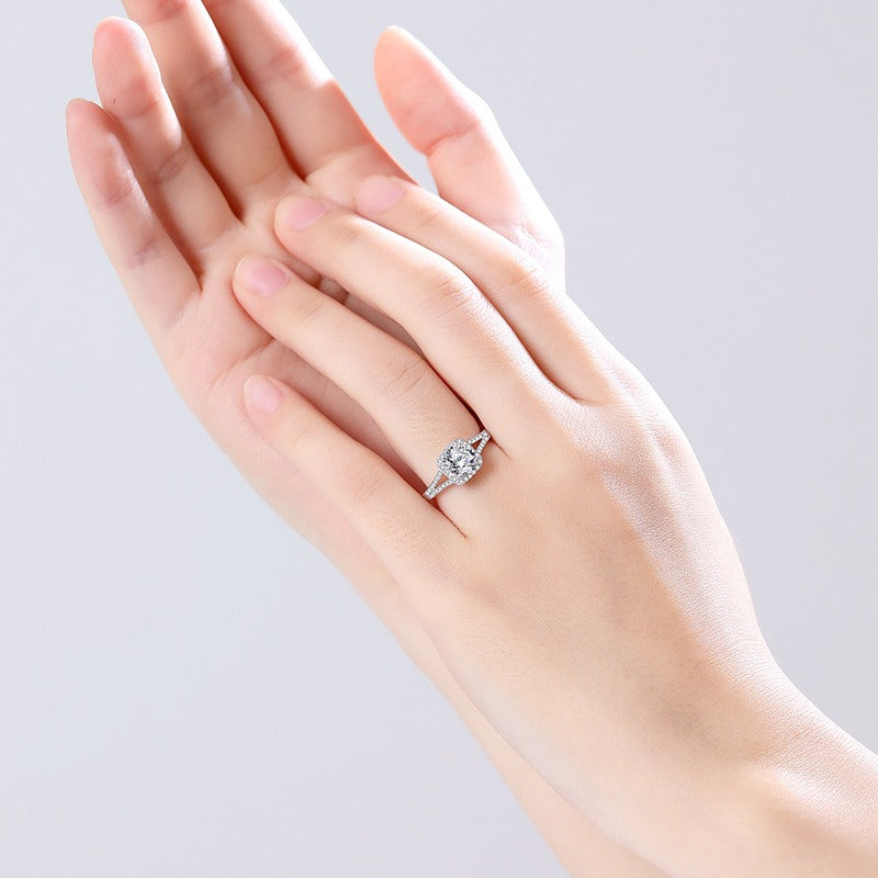 S925 Sterling Silver Square Moissanite Ring