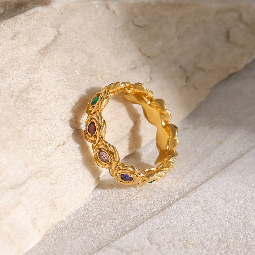 Kaze Retro Rose Round Gemstone Ring | 18K Gold Vintage Light Luxury Ring Size 7