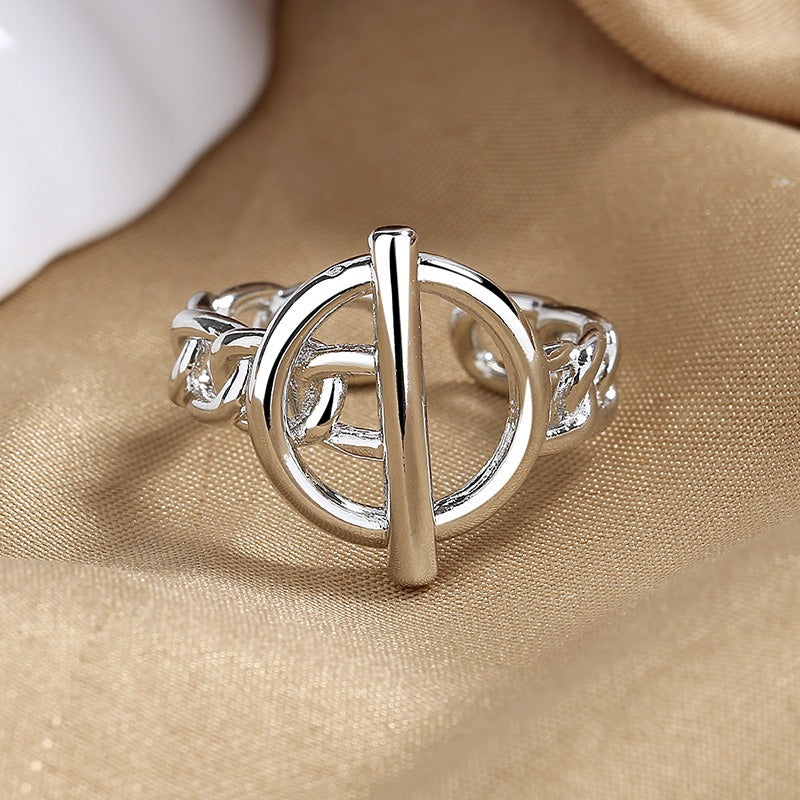 Kaze 18K Gold Minimalist Letter OT Clasp Ring | Adjustable Ring in Gold &amp; Silver Silver